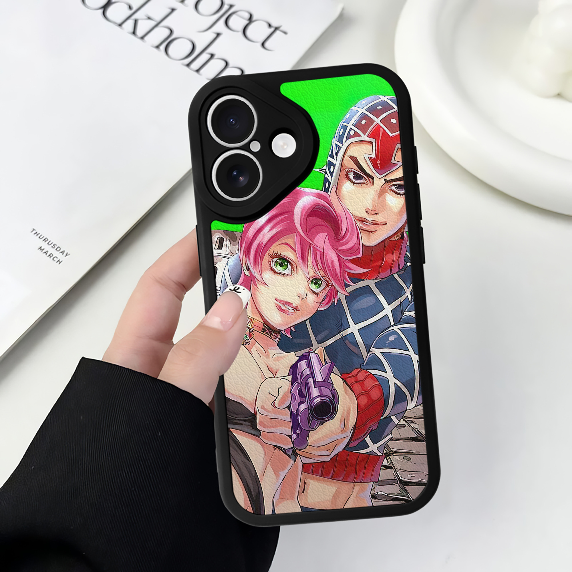（画像用） ジョジョの奇妙な冒険 JoJo's Bizarre Adventure 【iPhone 16シリーズ対応】シリコンスマホケース（レザー調） 材質：シリコン